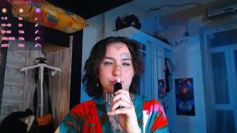 Lilith Solar online show from 11/26/25, 04:24