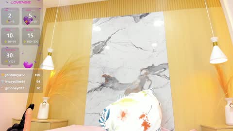 Sabrina online show from 12/15/24, 09:56