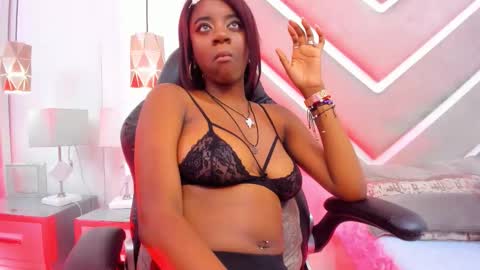 SabrinnaBrownn online show from 10/11/25, 05:50