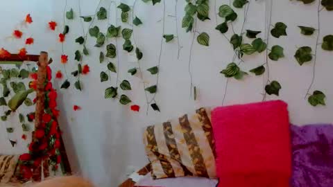 Snapshot of sabrinaexpositoxx chatting on 11/23/25, 11:10 SABRI online show from 11/23/25, 11:10