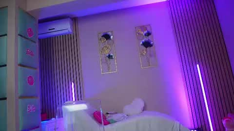 Snapshot of sabrinajadex chatting on 06/10/26, 05:50 SabrinaJade online show from 06/10/26, 05:50