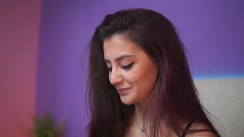  Sabrina  online show from 10/19/25, 09:04