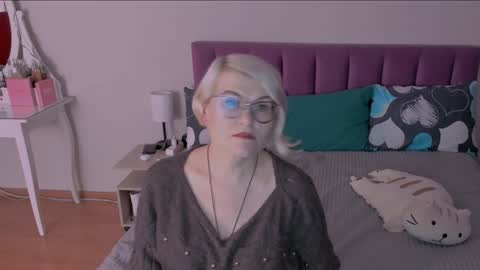 Sabrina MacMarren online show from 01/26/25, 03:36