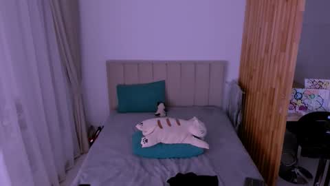 Sabrina MacMarren online show from 02/26/26, 07:35