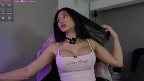 Snapshot of sabrinasarcade chatting on 02/10/25, 04:25 Sabrina online show from 02/10/25, 04:25