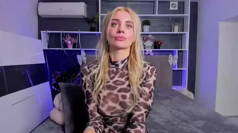 Sabrina online show from 01/05/26, 05:27