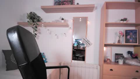 Snapshot of sabrinaspell_ chatting on 03/15/26, 07:09 S A B R I N A online show from 03/15/26, 07:09