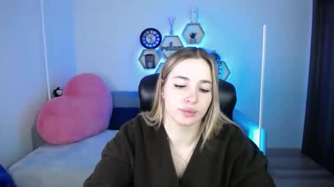 Sabrina Violet online show from 01/16/26, 09:02