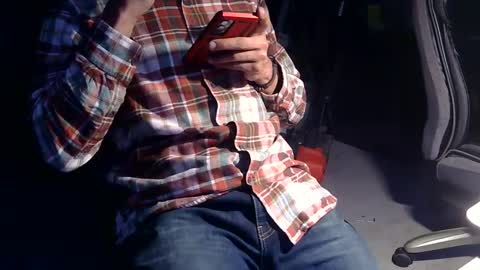 Dee online show from 12/25/24, 11:00