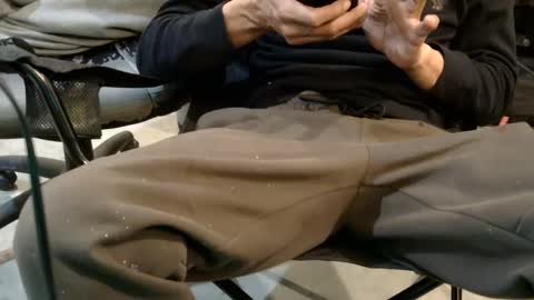 Dee online show from 01/09/25, 07:10