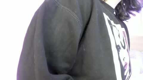 Ig  online show from 02/12/25, 11:51