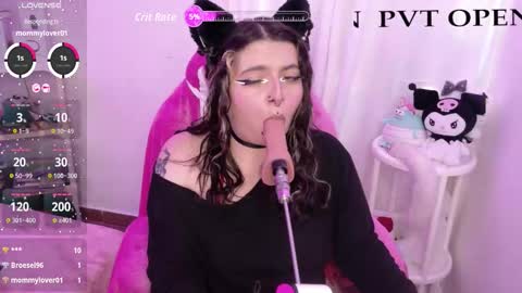 Snapshot of sachi_meow chatting on 03/13/26, 09:32 Ig online show from 03/13/26, 09:32