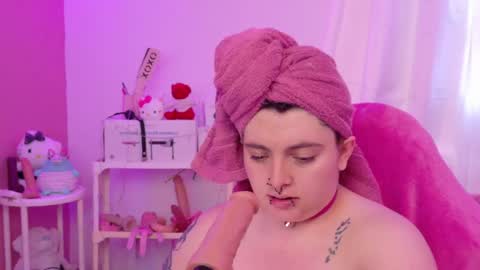 Snapshot of sachi_meow chatting on 04/08/26, 05:35 Ig online show from 04/08/26, 05:35