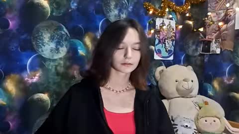 Snapshot of sachikowahlund chatting on 03/18/26, 08:06 Adele online show from 03/18/26, 08:06