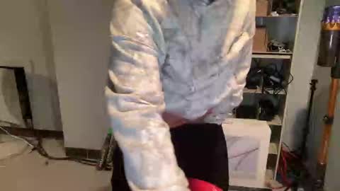 sacredroses online show from 11/10/25, 04:17