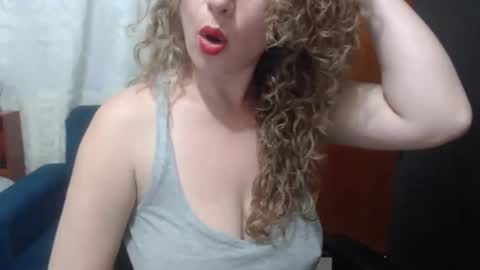 Snapshot of sacrletardiente chatting on 04/09/26, 02:00 sacrletardiente online show from 04/09/26, 02:00