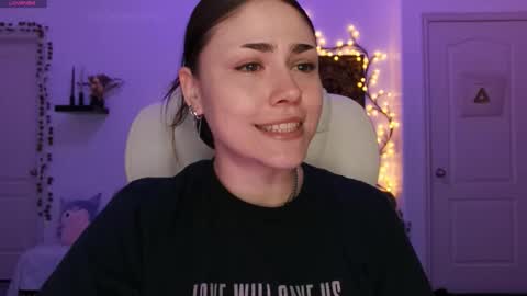 Snapshot of sadierenee96 chatting on 03/28/26, 12:32 Sadie Renee online show from 03/28/26, 12:32