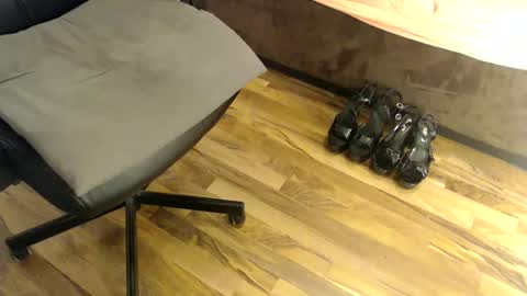 sadisfaction online show from 02/05/25, 06:15