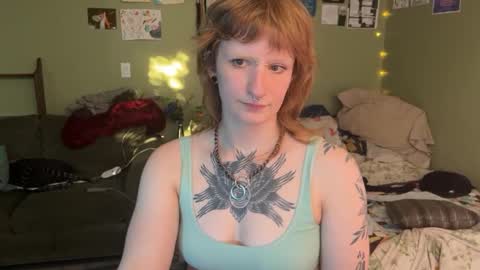 Snapshot of sadomas0kiss chatting on 02/13/25, 12:13 sadomas0kiss online show from 02/13/25, 12:13