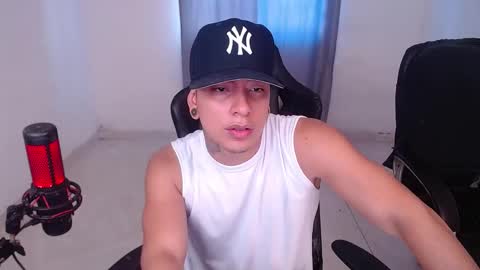 saenz_hotx online show from 01/26/25, 06:58