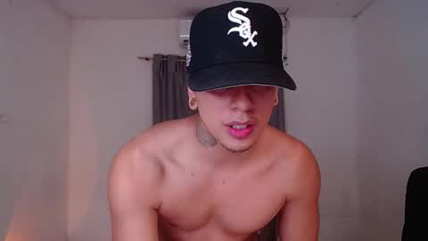 saenz_hotx online show from 01/30/25, 12:29