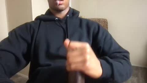 Snapshot of saeonyx chatting on 12/02/25, 10:38 Saeonyx online show from 12/02/25, 10:38