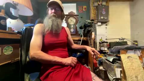 Snapshot of safety_fist chatting on 02/24/25, 09:41 safety_fist online show from 02/24/25, 09:41