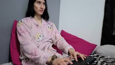 Safiro Queen online show from 06/04/26, 12:33