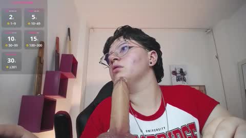 SAFYKA online show from 10/18/25, 02:03