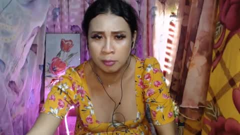 Snapshot of saging_ering chatting on 01/11/25, 02:52 yesha online show from 01/11/25, 02:52