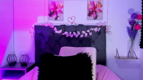 Snapshot of sagirabelle chatting on 04/18/26, 07:58 Sagira Belle online show from 04/18/26, 07:58