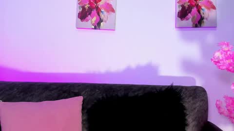 Snapshot of sagirabelle chatting on 04/21/26, 05:39 Sagira Belle online show from 04/21/26, 05:39