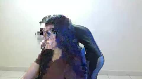 Snapshot of sahaliefox_ chatting on 04/21/26, 05:06 Sahaliefox online show from 04/21/26, 05:06