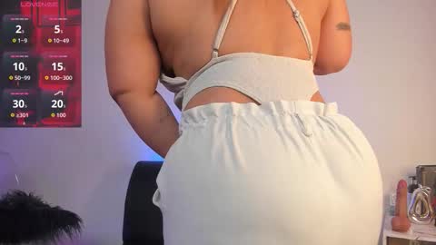   online show from 11/21/25, 03:49