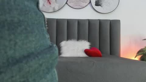 Snapshot of saharagarcia chatting on 03/11/25, 07:03 Sahara Garcia online show from 03/11/25, 07:03