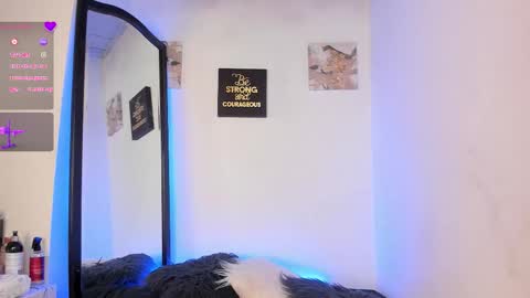 SAHARA WALKER  online show from 10/14/25, 04:57