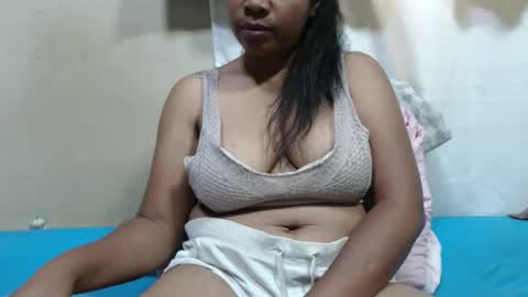 Snapshot of sahobelle chatting on 03/06/26, 04:31 sahobelle online show from 03/06/26, 04:31