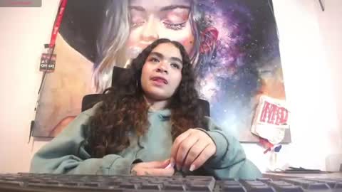 sara online show from 06/09/26, 06:14