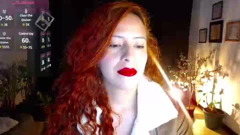 Snapshot of sahra_tayl0r_ chatting on 02/12/25, 02:54 SARA online show from 02/12/25, 02:54