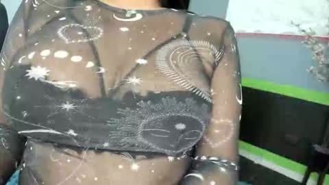 Snapshot of sailontyns chatting on 01/14/26, 08:03 Sailon online show from 01/14/26, 08:03