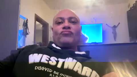 Snapshot of sailor303336 chatting on 01/21/25, 06:43 sailor303336 online show from 01/21/25, 06:43