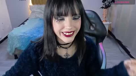 Snapshot of sailor_moon07 chatting on 10/08/25, 05:05 sailor online show from 10/08/25, 05:05