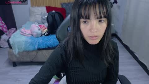 Snapshot of sailor_moon07 chatting on 10/12/25, 04:44 sailor online show from 10/12/25, 04:44