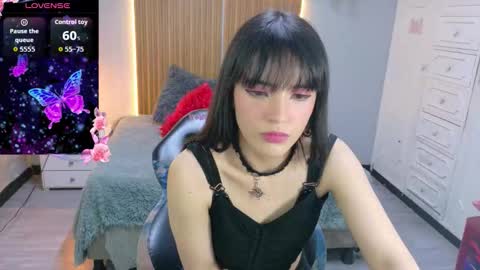 Snapshot of sailor_moon07 chatting on 01/09/26, 04:26 sailor online show from 01/09/26, 04:26