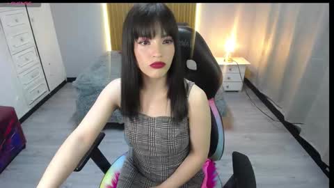 Snapshot of sailor_moon07 chatting on 02/04/26, 03:01 sailor online show from 02/04/26, 03:01