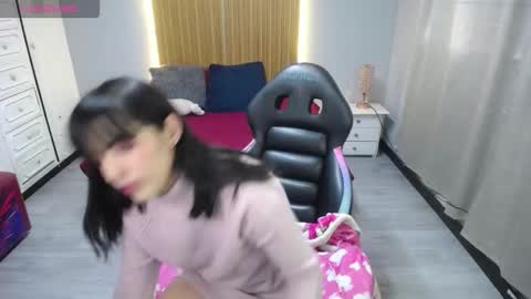 Snapshot of sailor_moon07 chatting on 03/19/26, 12:53 sailor online show from 03/19/26, 12:53