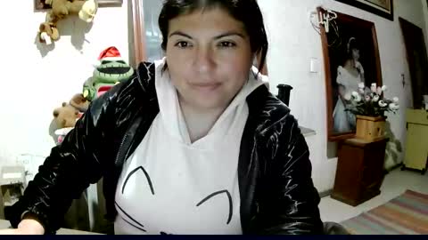 Snapshot of sailor_ruby7 chatting on 12/01/25, 12:59 ruby chocoholic cakeholic coffeeholic cookieholic online show from 12/01/25, 12:59