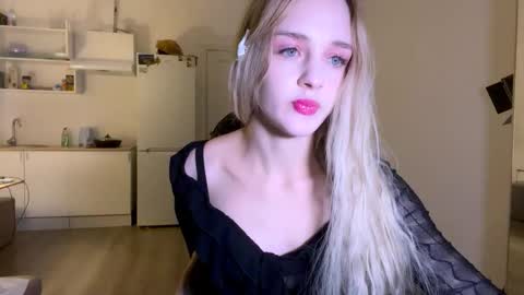 Sofia online show from 11/07/25, 08:20