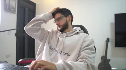 saimon  online show from 04/17/26, 01:47