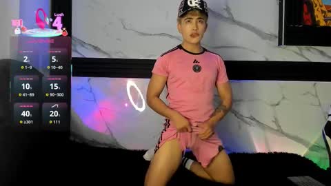 Snapshot of saimonvela chatting on 01/11/26, 05:56 Juan online show from 01/11/26, 05:56